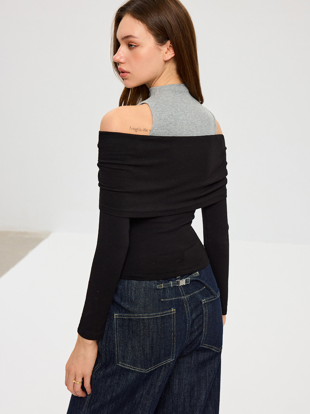 Marta | Camiseta 2 en 1 de Cuello Alto