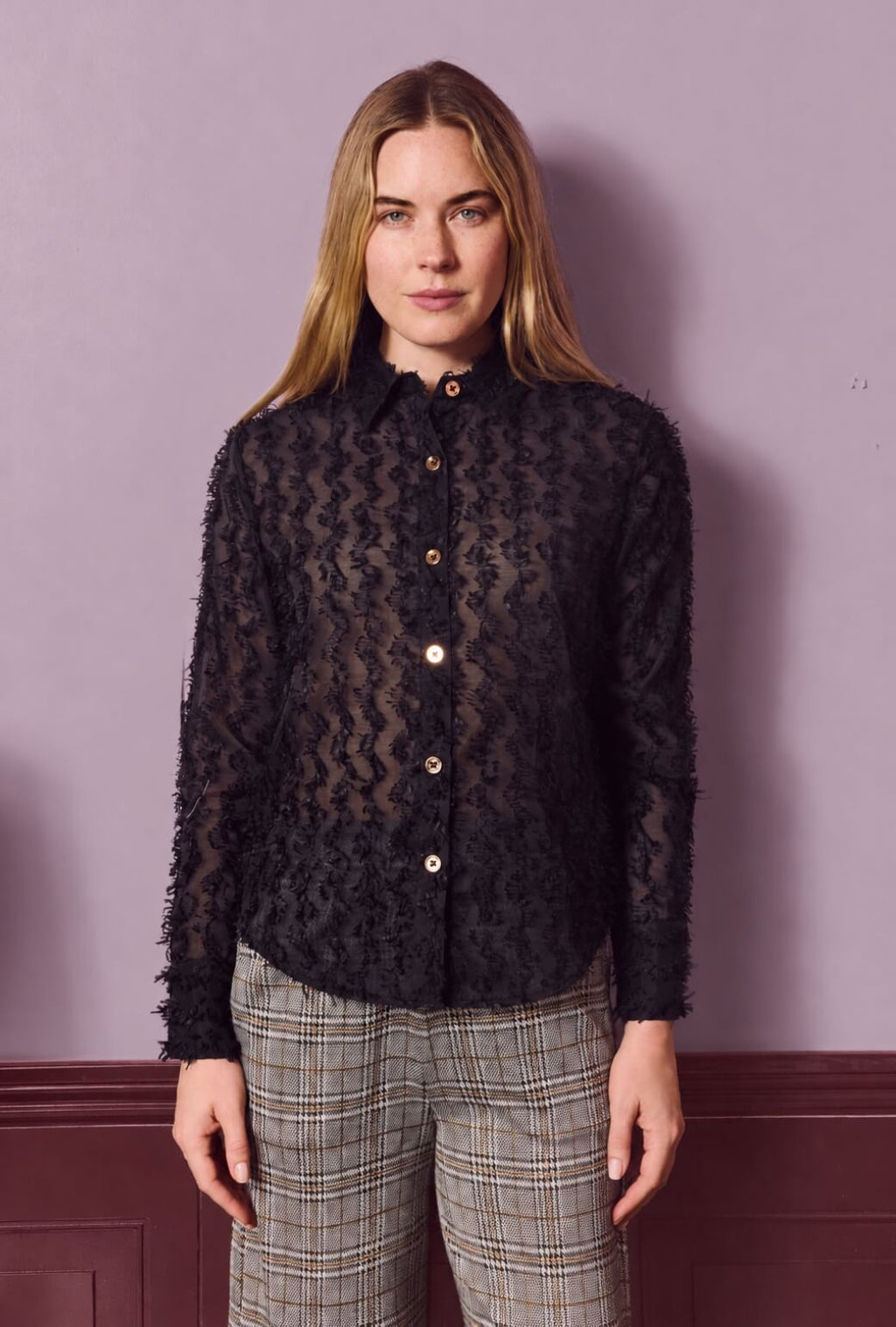Emma | Camisa Negra con Flecos